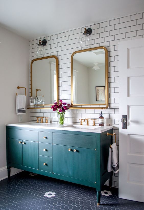Coloured bathroom vanity 